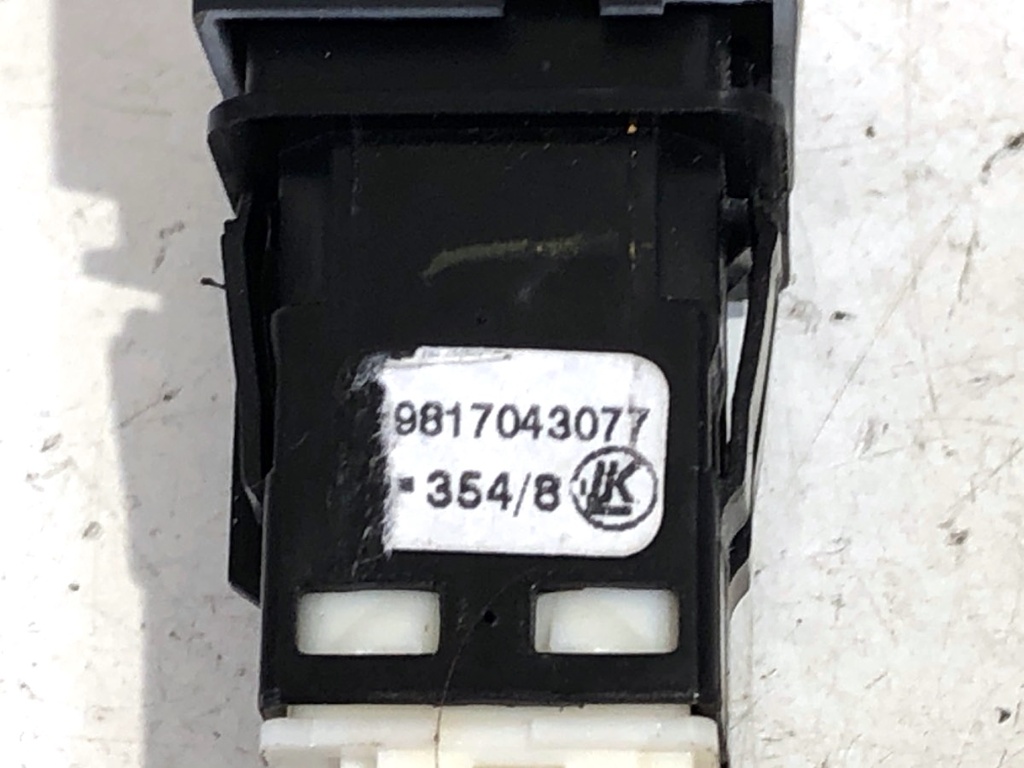 STARK-759699-2