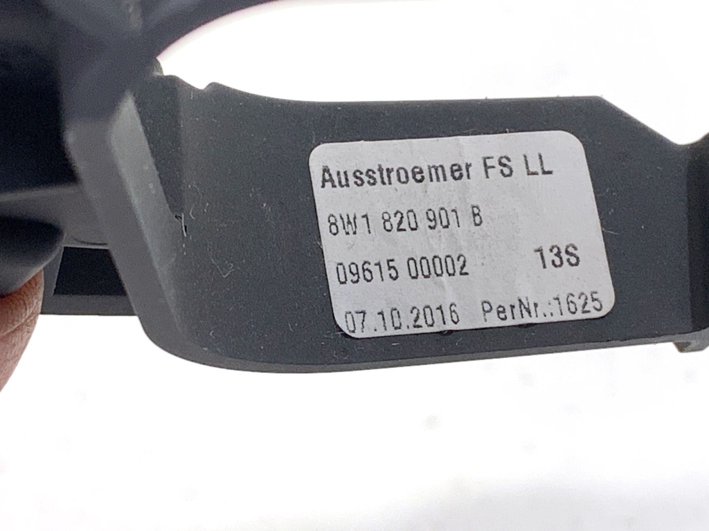 STARK-784383-4