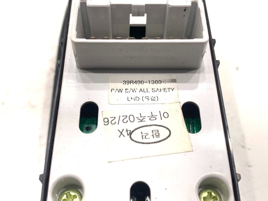 STARK-825750-6