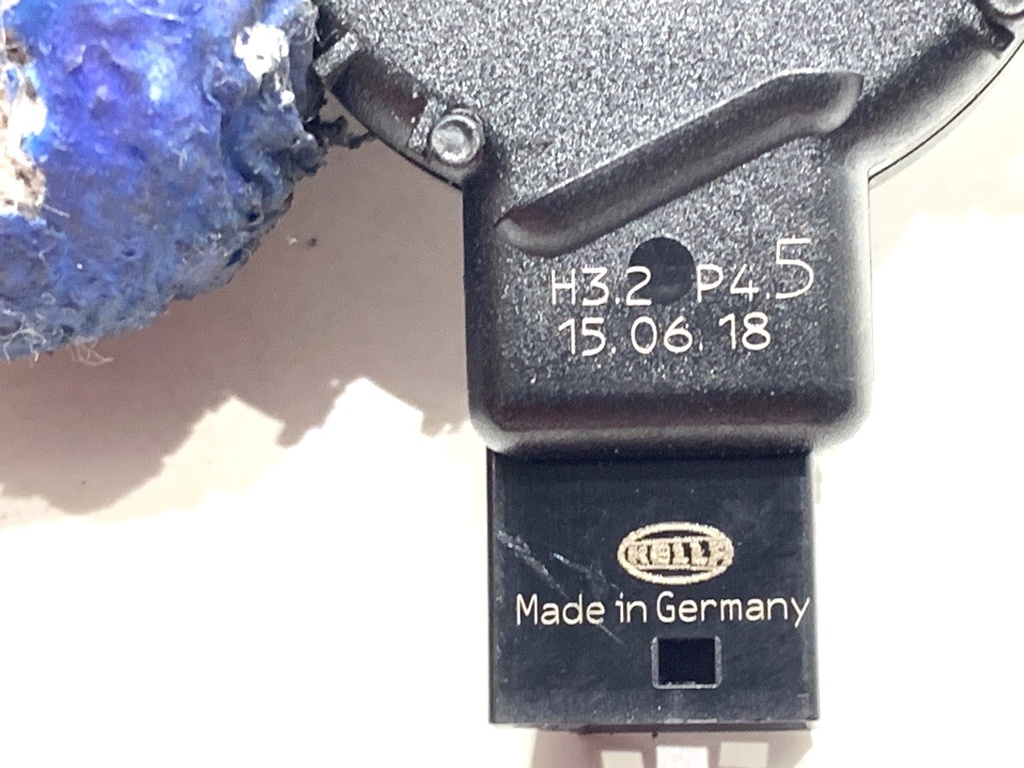 STARK-830637-4