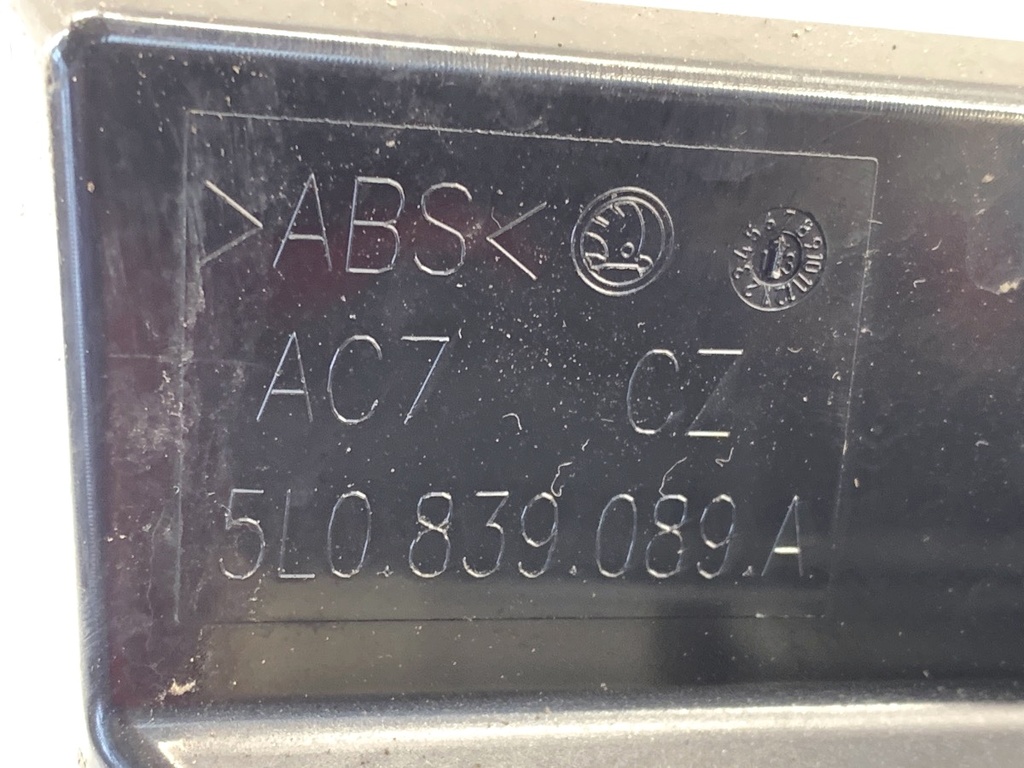 STARK-831098-5