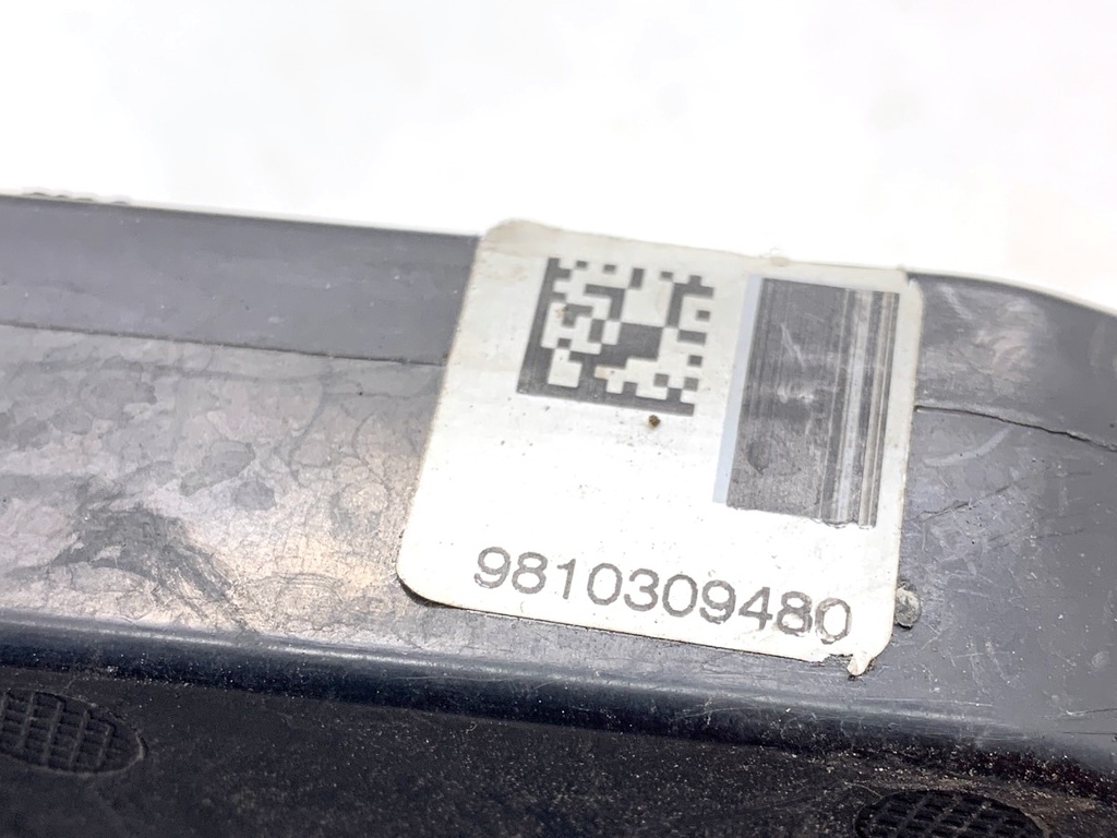STARK-843971-3