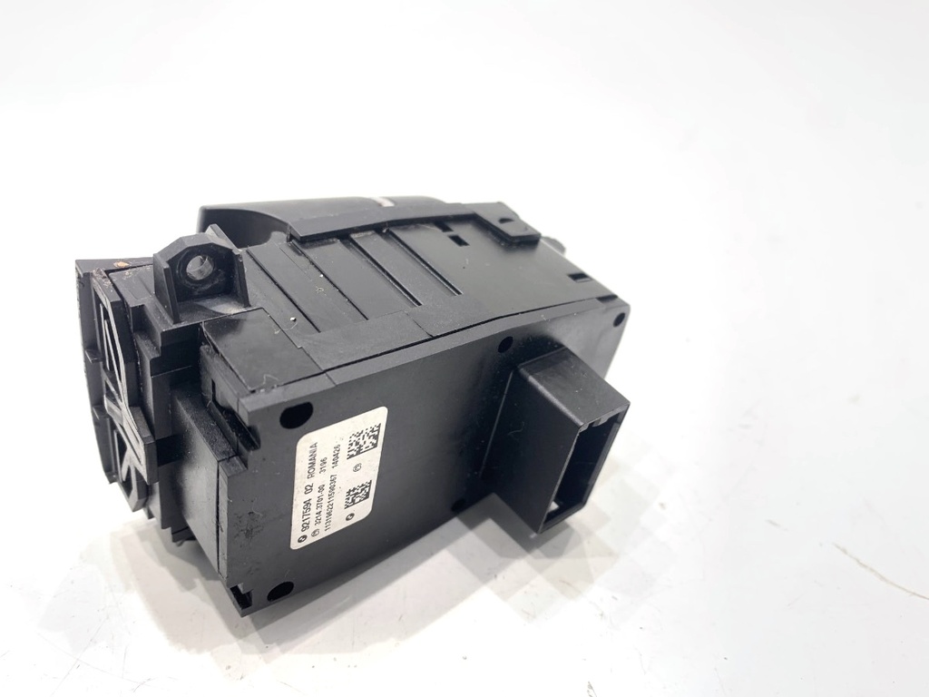 STARK-845825-2