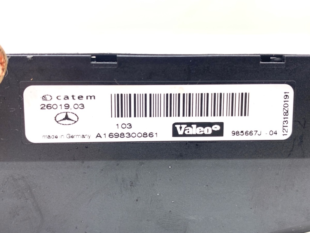 STARK-848009-4