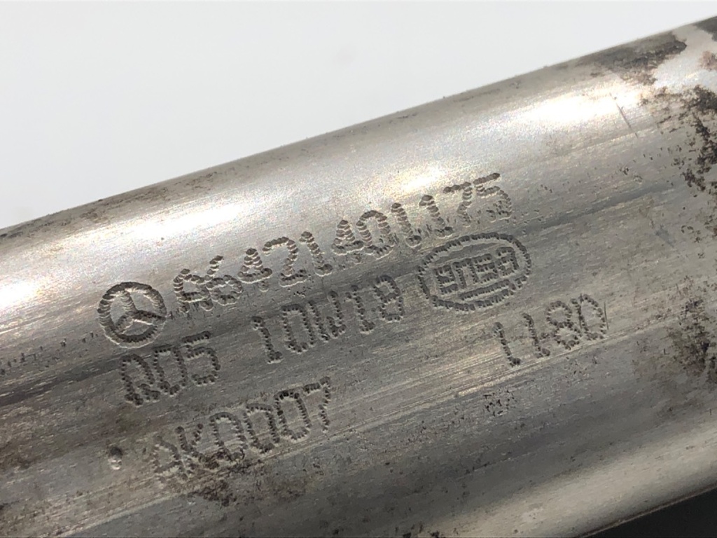 STARK-850884-2