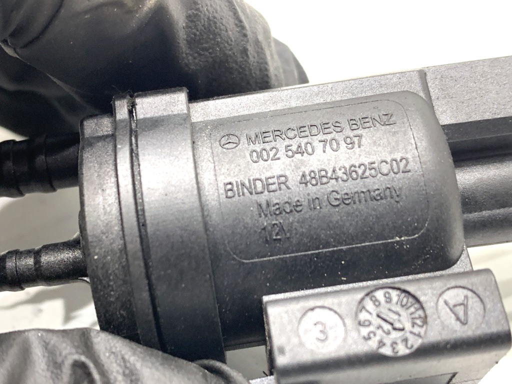 STARK-852089-3