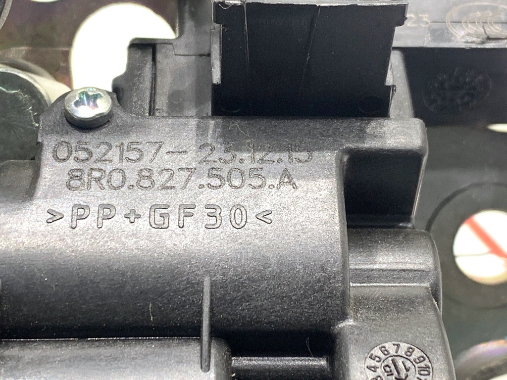 STARK-852607-4