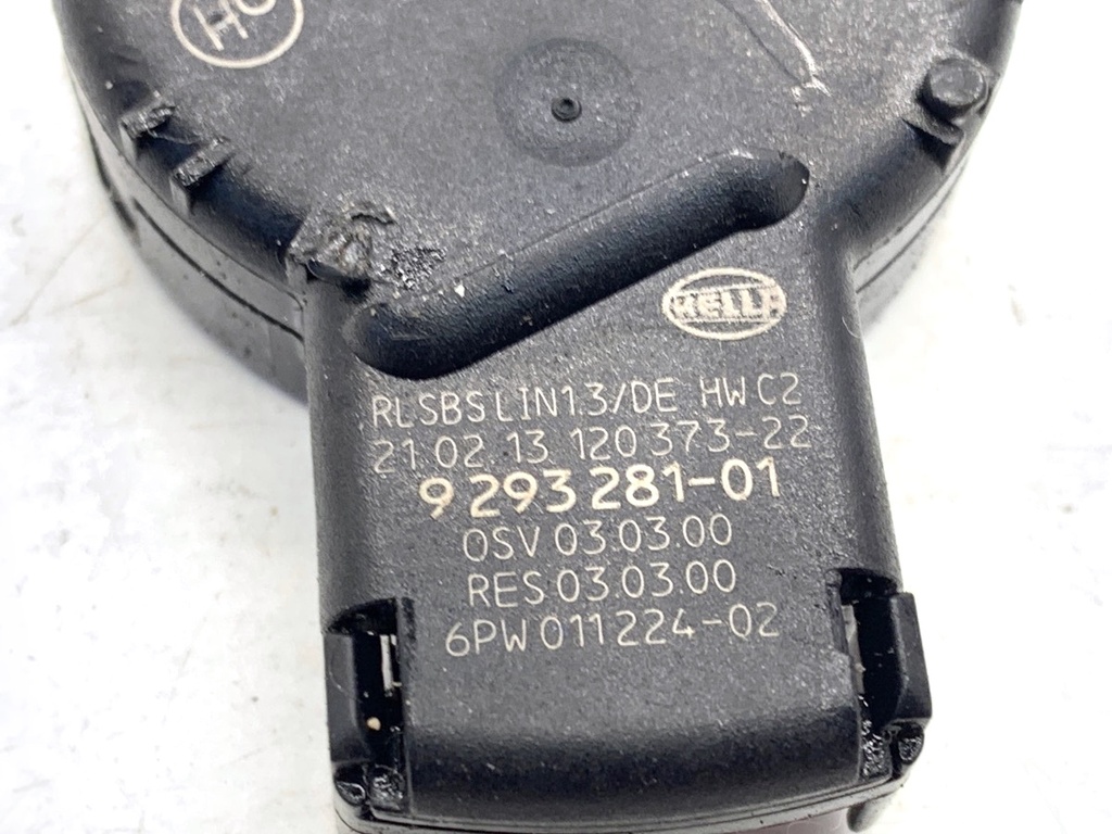 STARK-856687-3