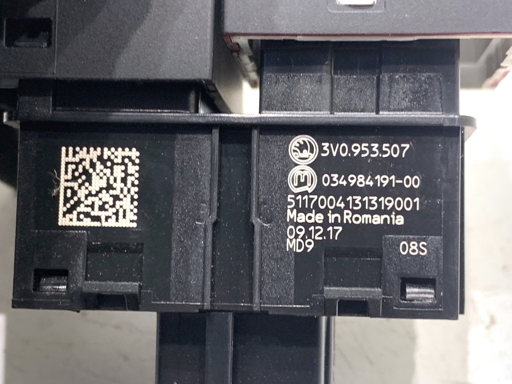 STARK-857905-4
