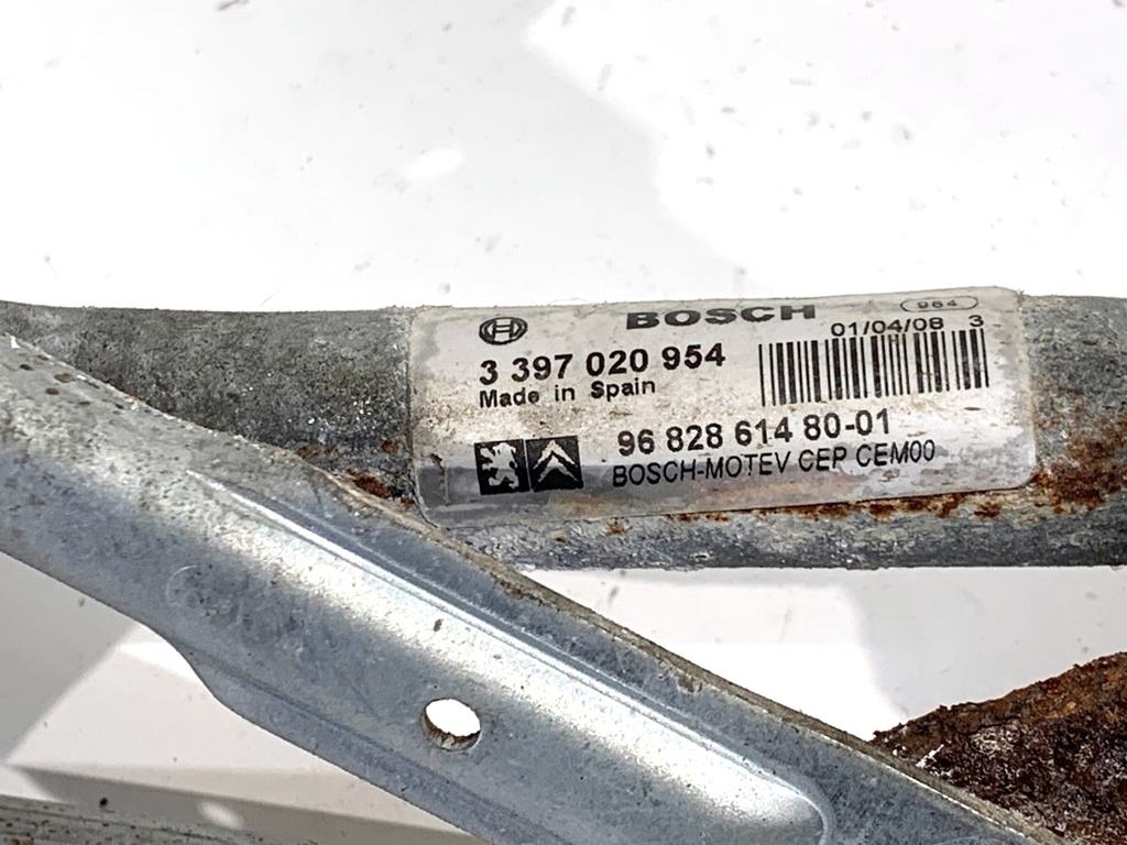 STARK-858401-4