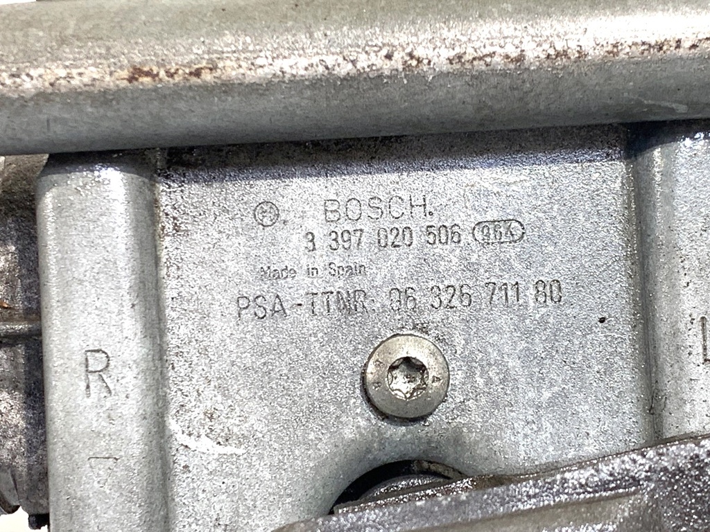 STARK-859333-6