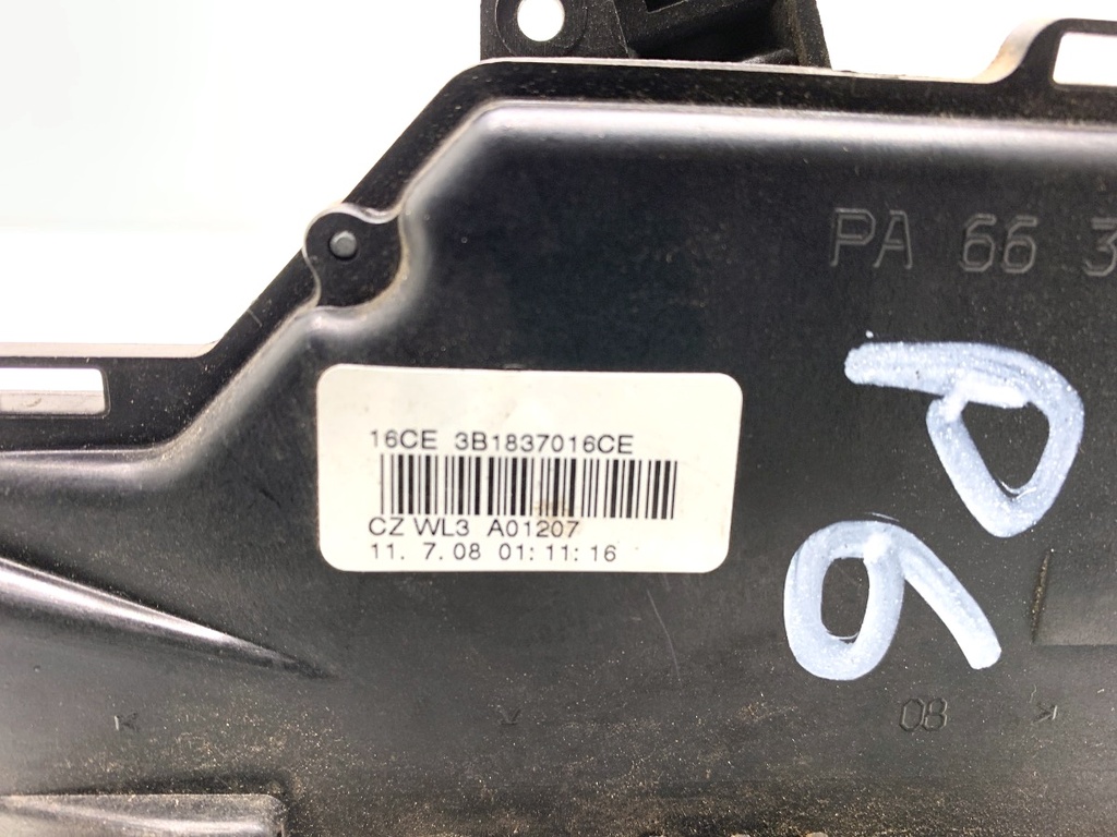 STARK-864092-4
