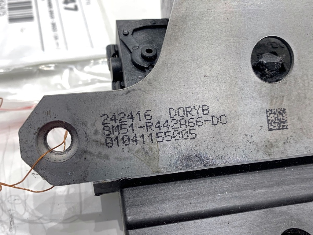 STARK-866247-3