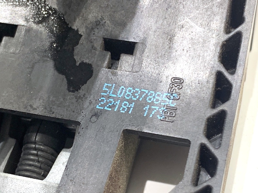 STARK-867702-4