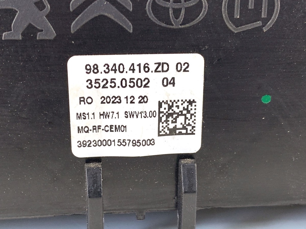 STARK-872354-4