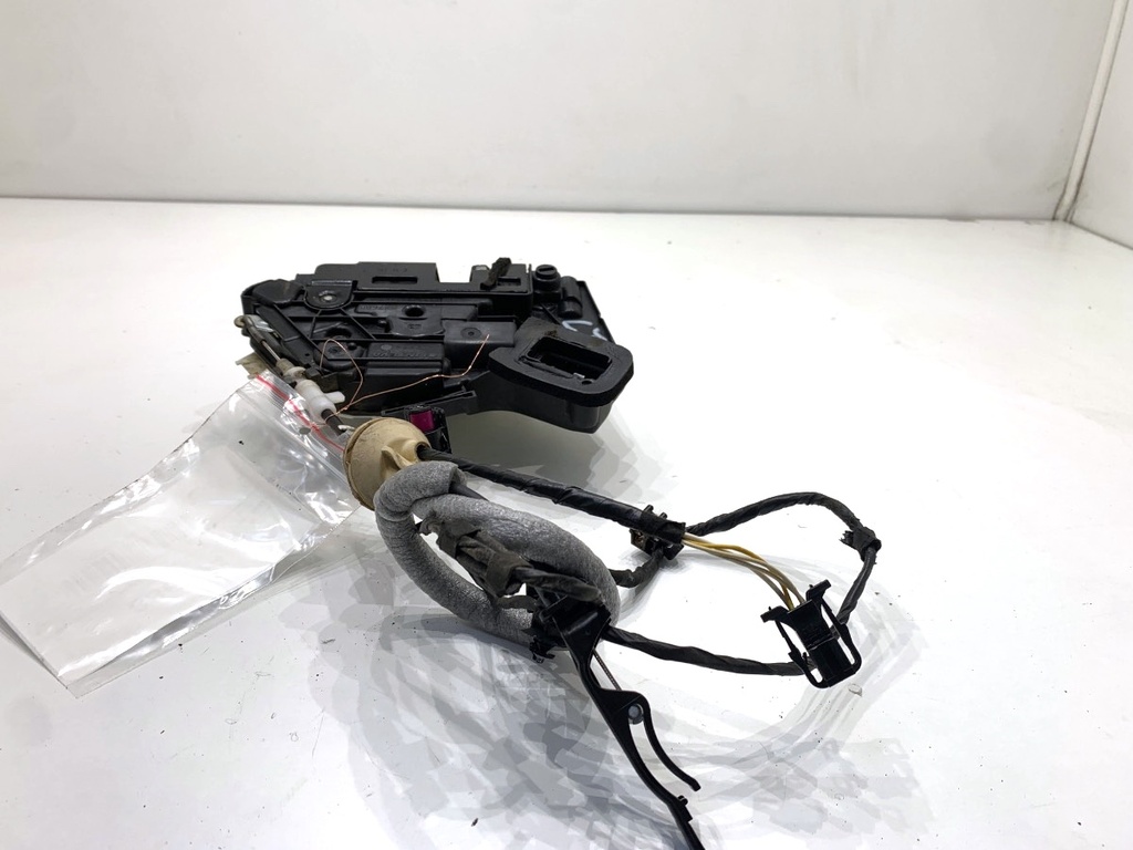 STARK-886274-1