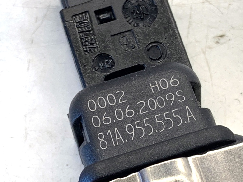 STARK-891032-2