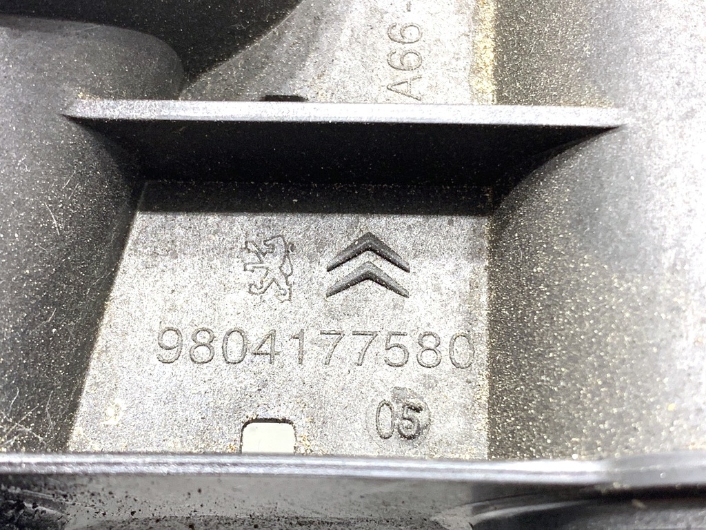 STARK-892094-4