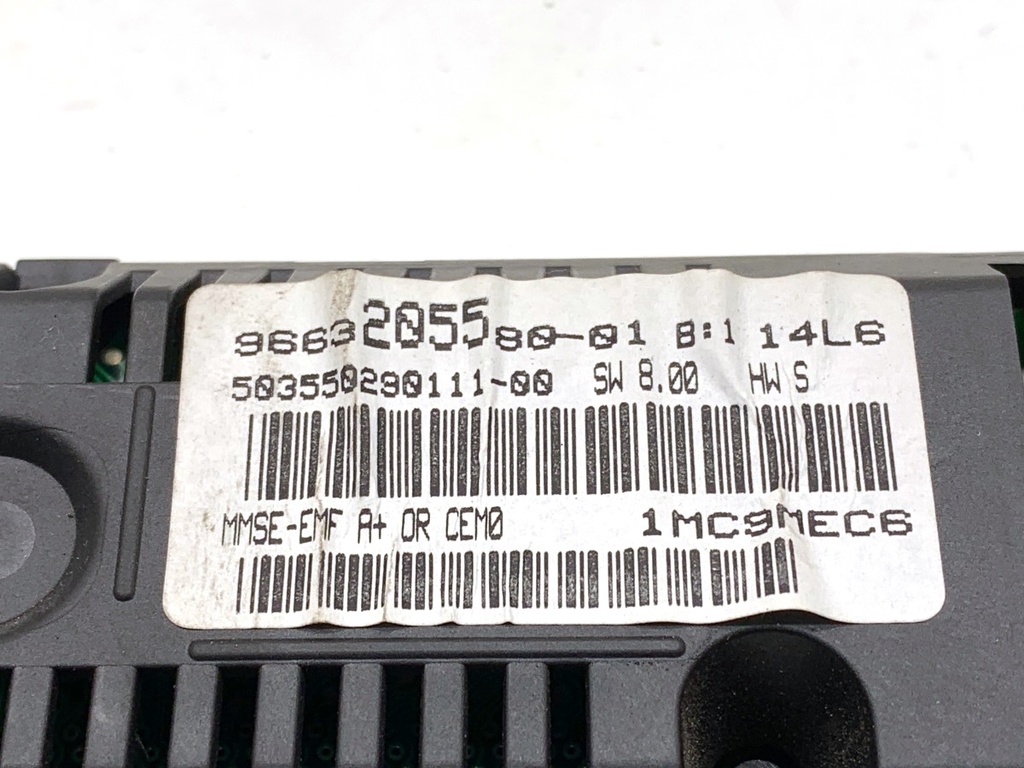 STARK-899749-4