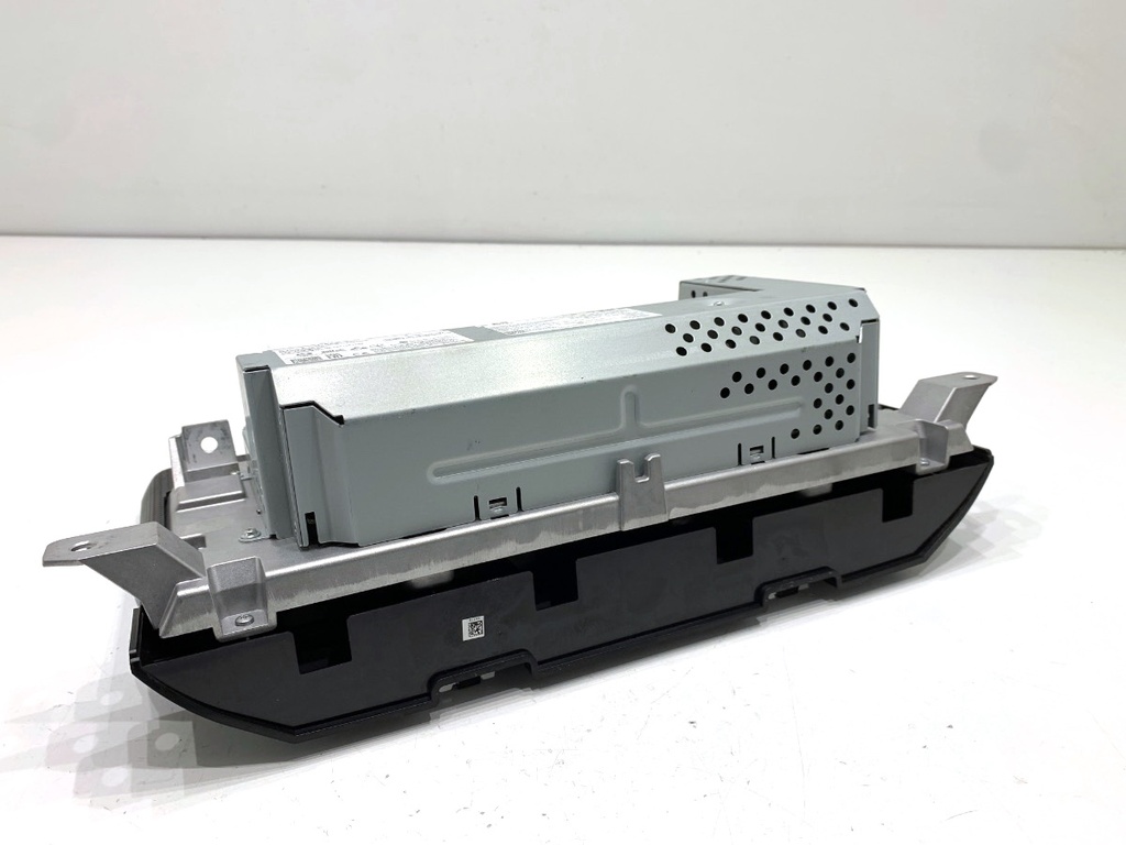 STARK-847070-2