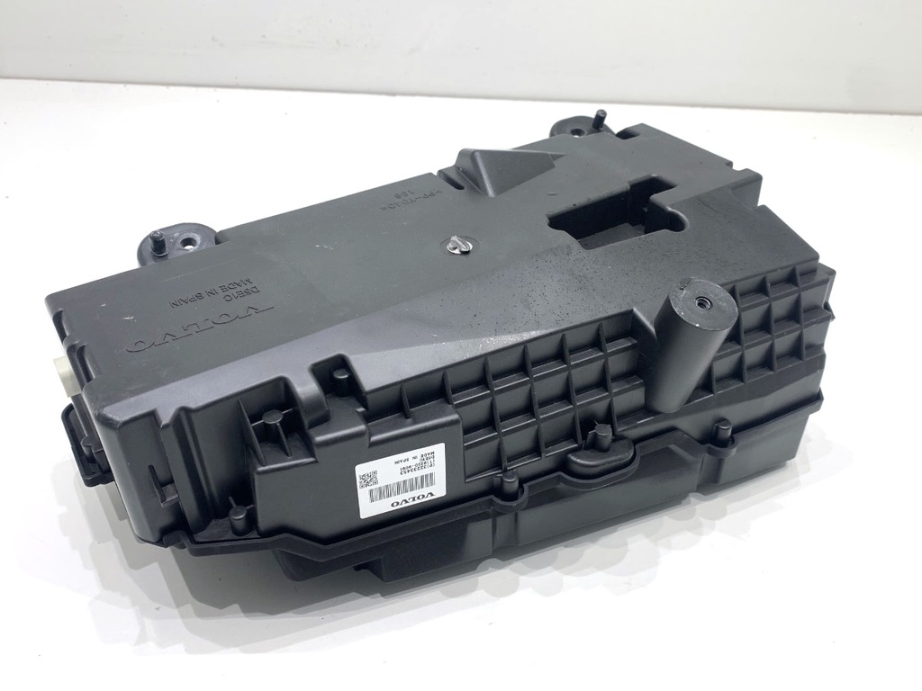 STARK-832105-1