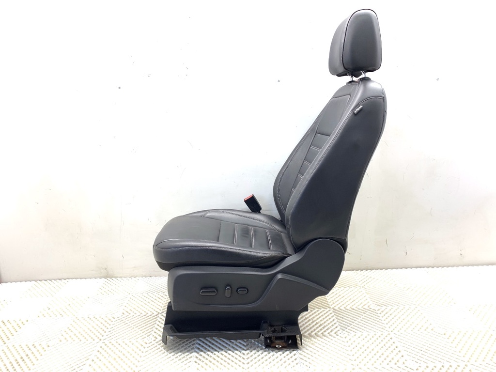 STARK-860079-4