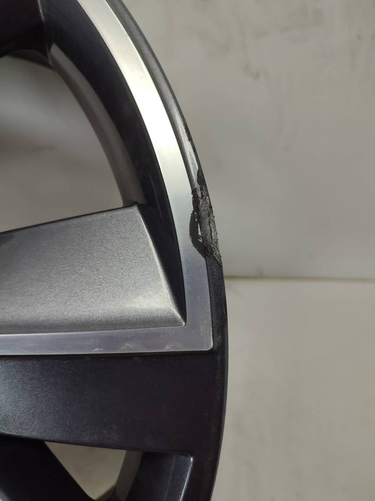 STARK-750855-1