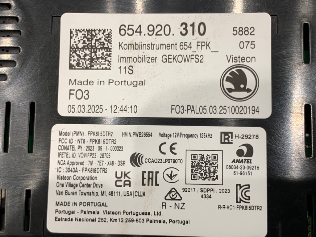 STARK-884737-4