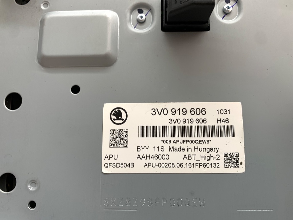 STARK-923443-4