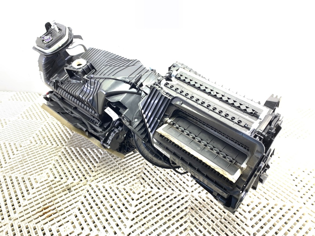 STARK-708724-1