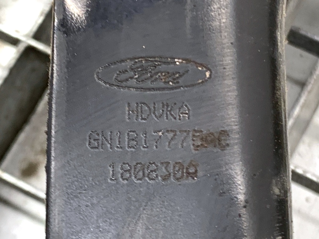 STARK-878180-4