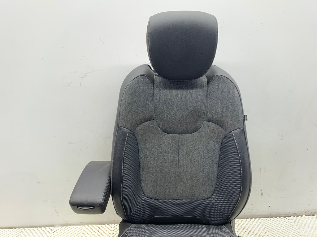 STARK-908235-2