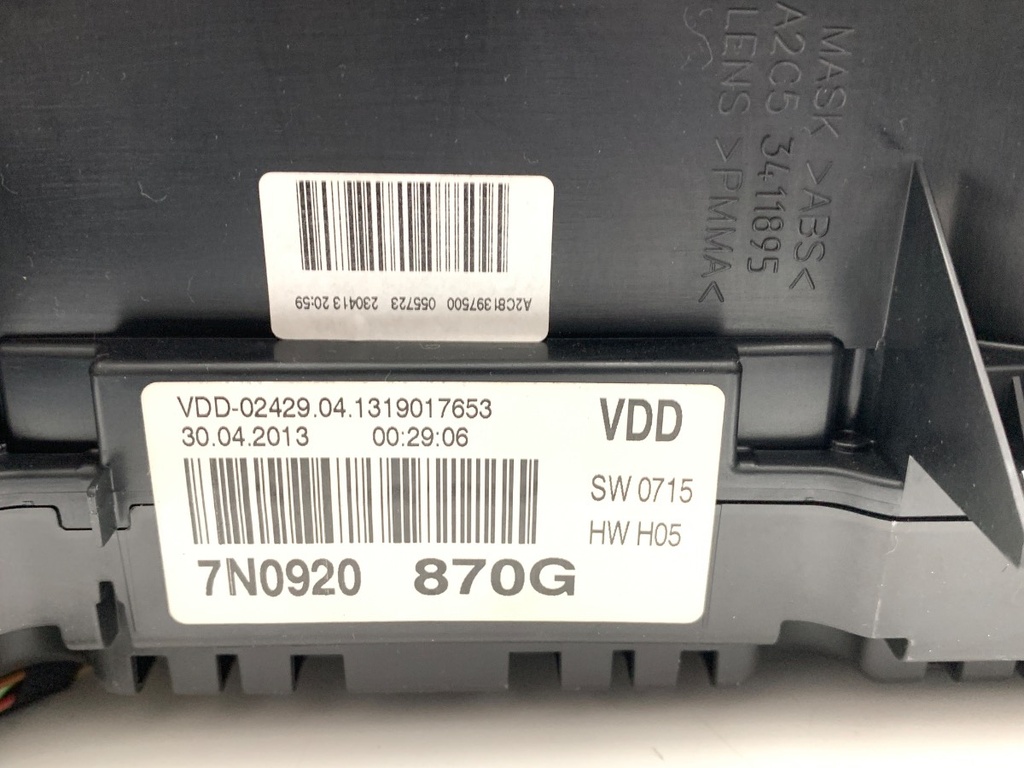 STARK-928658-4