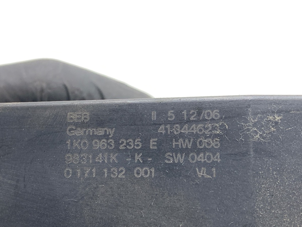 STARK-888037-4