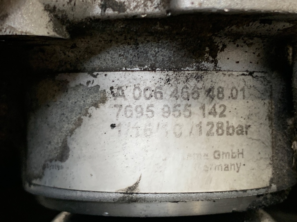 STARK-929496-3