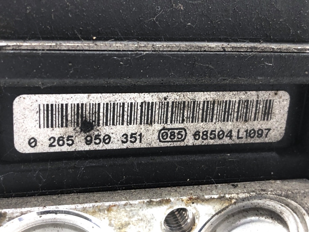 STARK-732388-4
