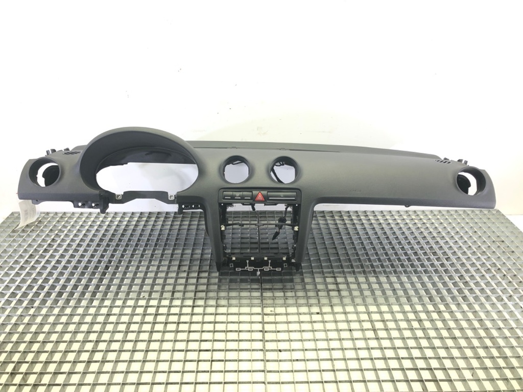 STARK-568047-1