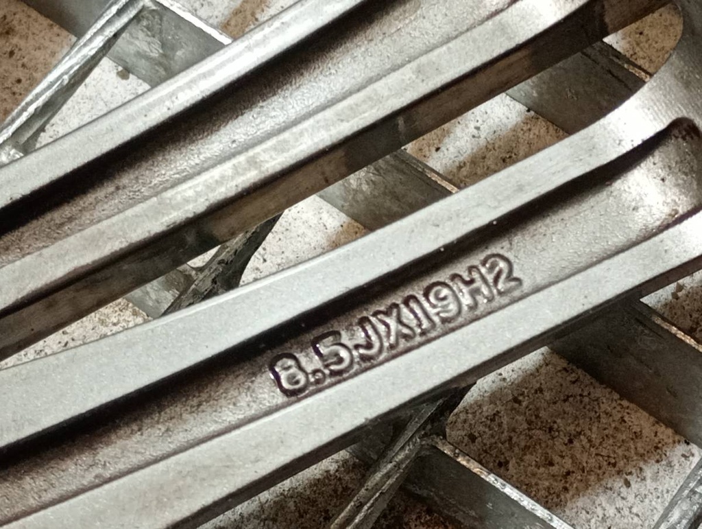 STARK-797700-4