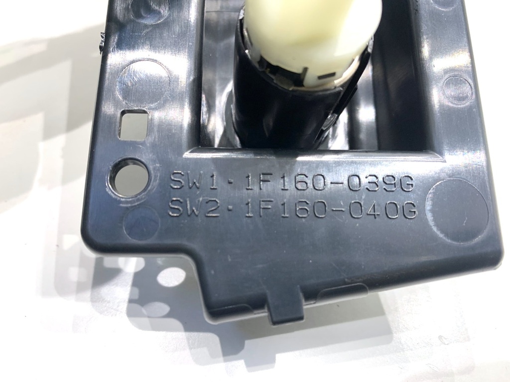 STARK-829835-5