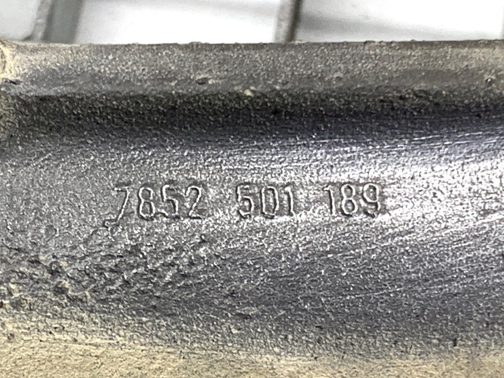 STARK-880312-6