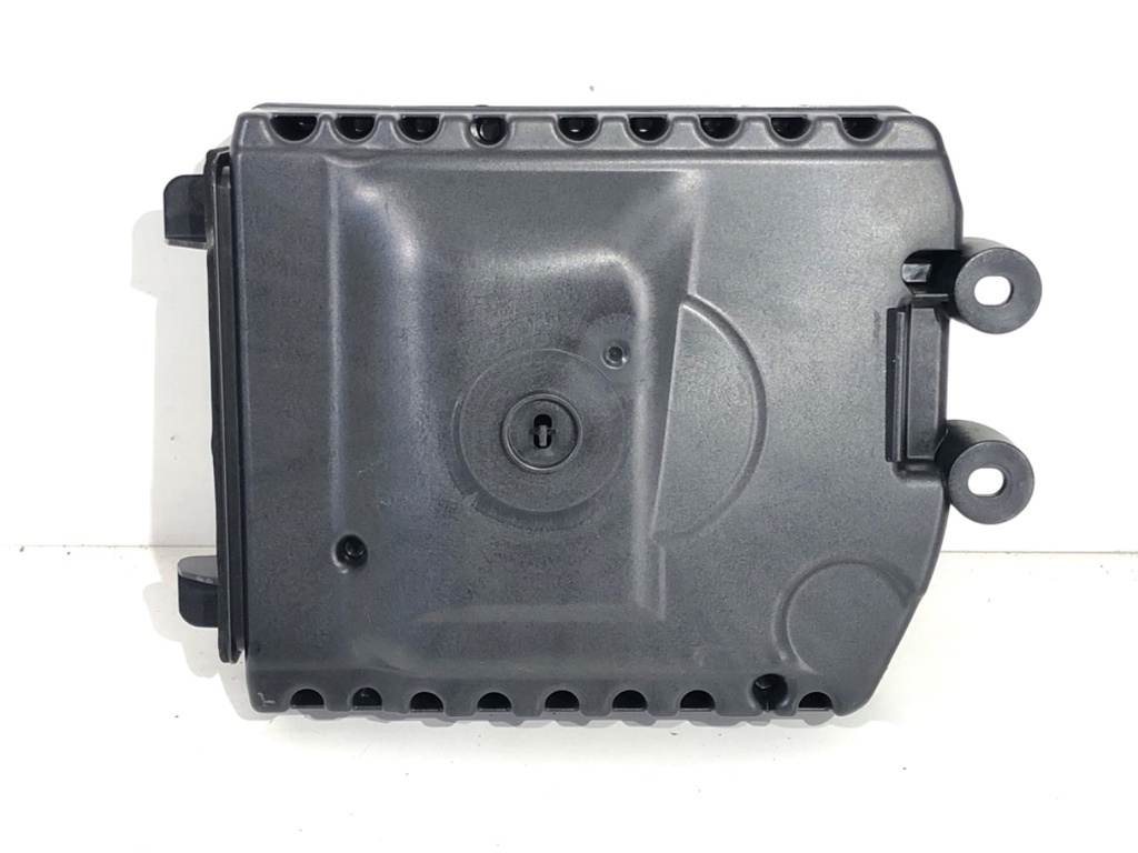 STARK-750290-1