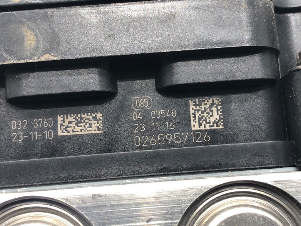 STARK-715861-5