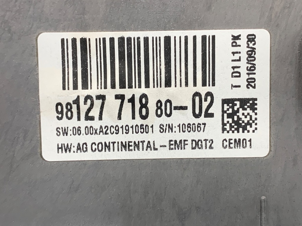 STARK-840879-4
