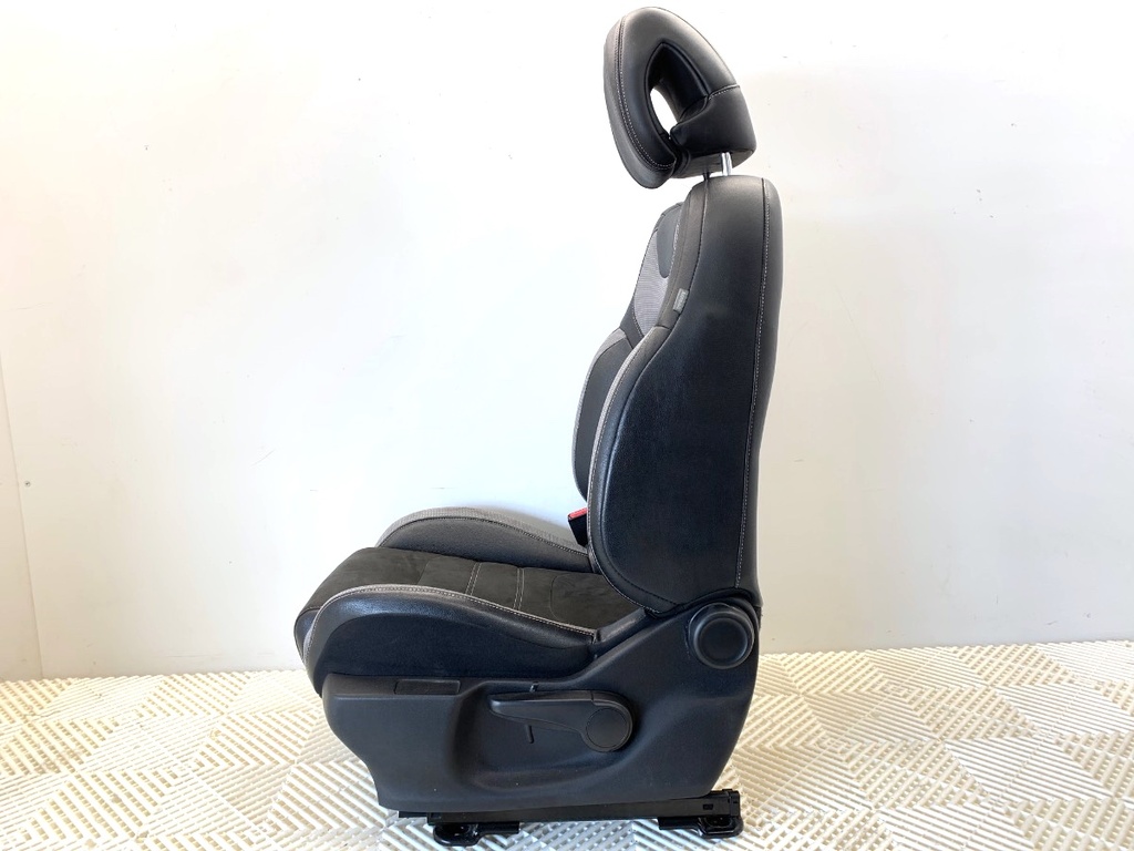 STARK-892049-4