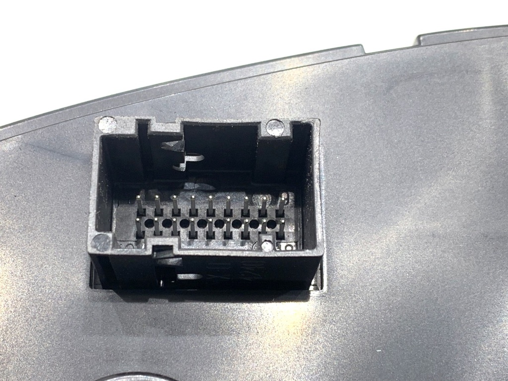 STARK-833074-4