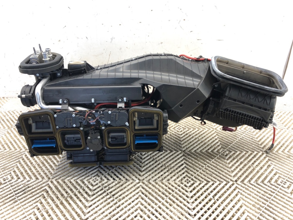 STARK-747825-1
