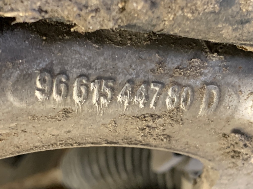 STARK-888587-5