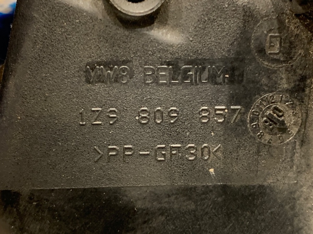 STARK-896667-3