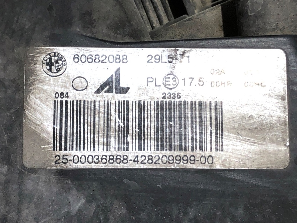 STARK-748387-6