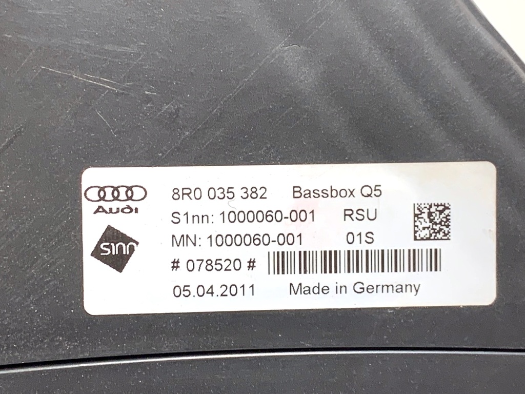 STARK-858221-4